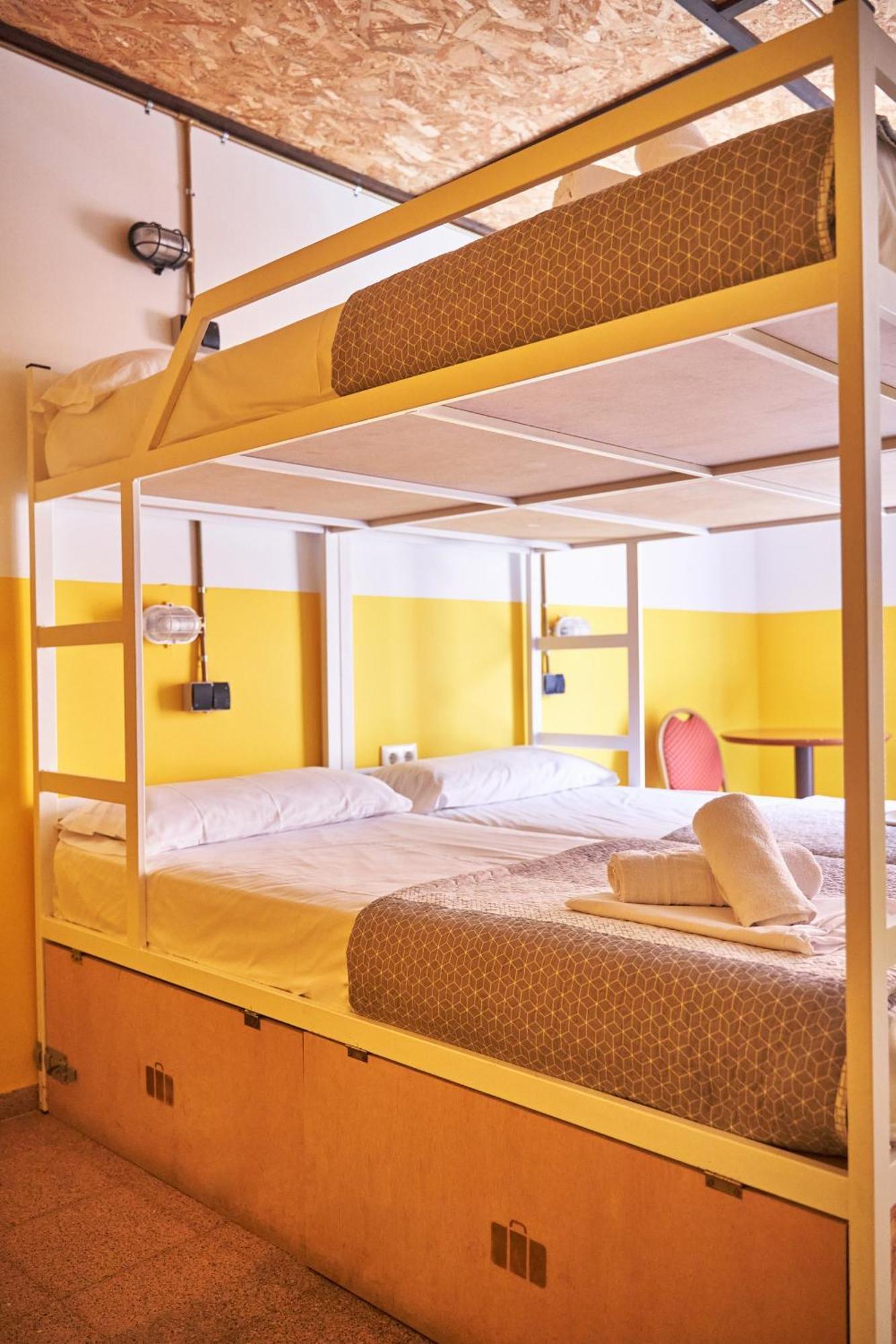 Loft Hostal Group Lloret de Mar Exterior foto