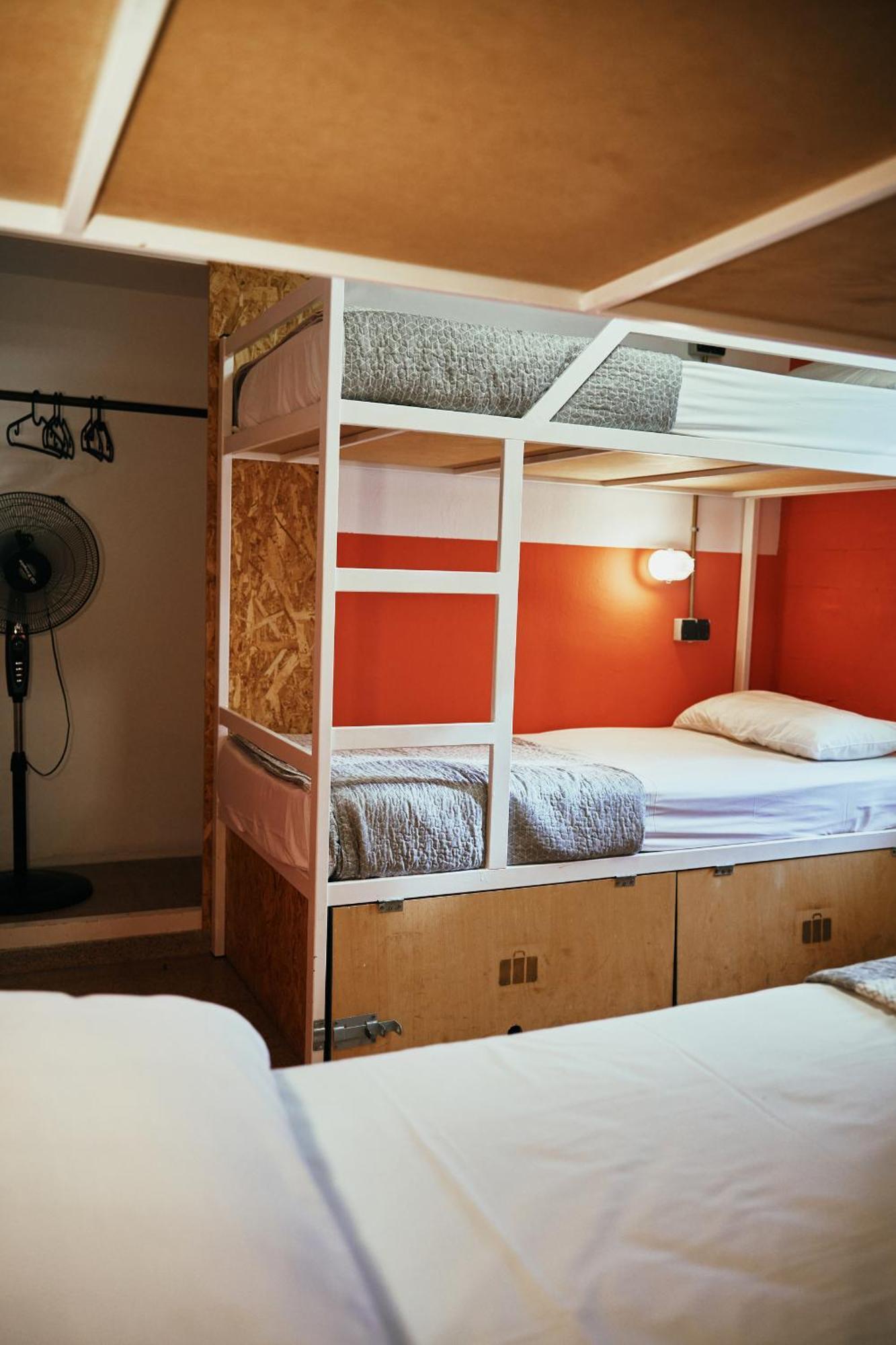 Loft Hostal Group Lloret de Mar Exterior foto