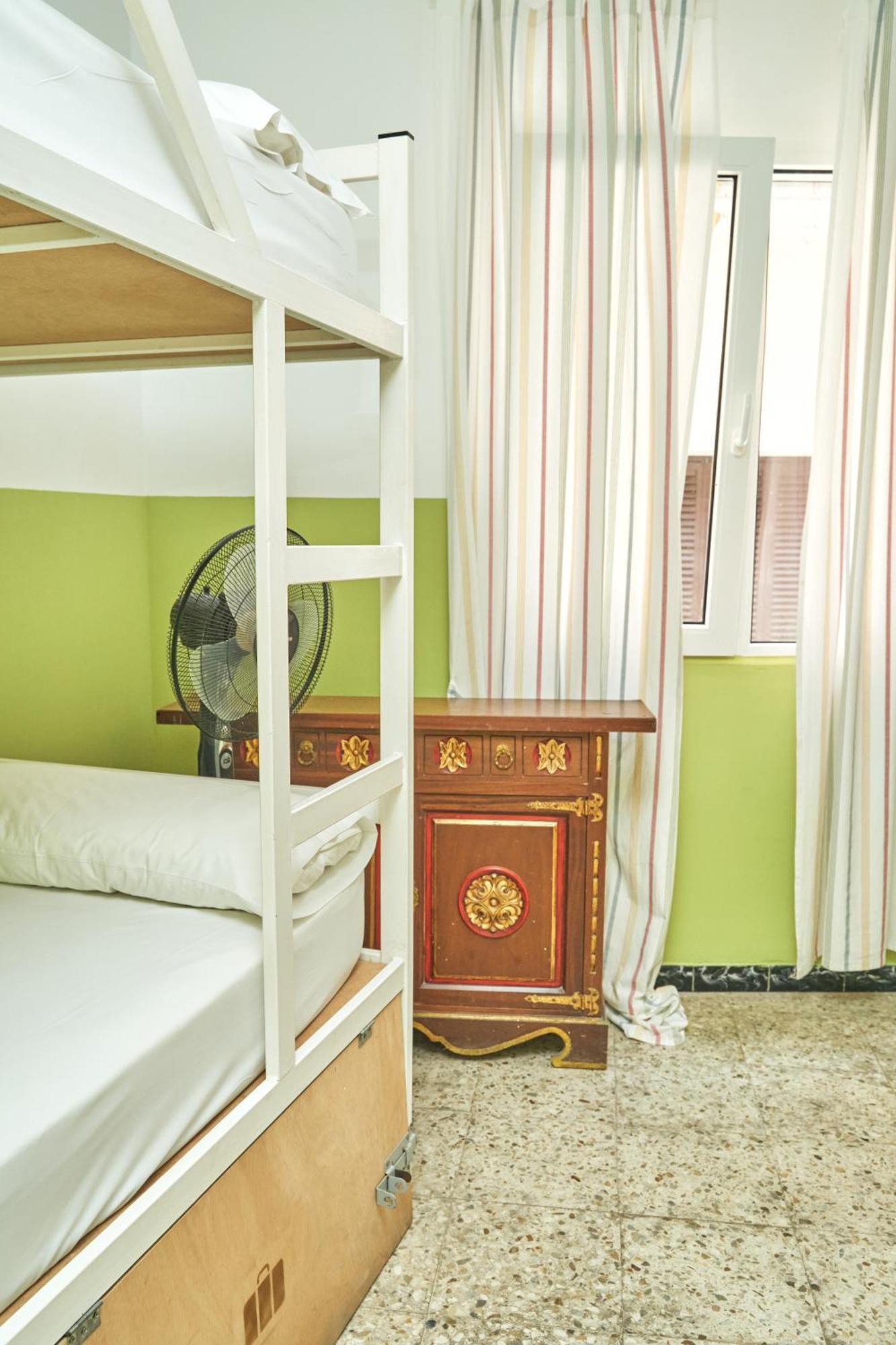 Loft Hostal Group Lloret de Mar Exterior foto